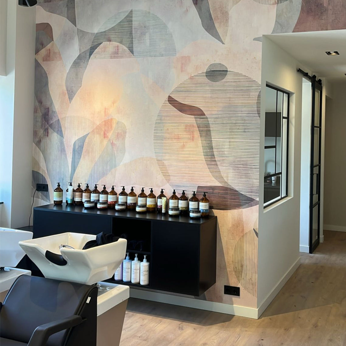 SALON HAREN